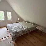 Dom W Lesie Dzbadzek